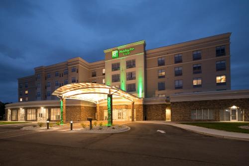Holiday Inn & Suites Detroit - Troy, an IHG Hotel in Troy, USA