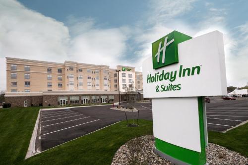 Holiday Inn & Suites Detroit - Troy, an IHG Hotel in Troy, USA
