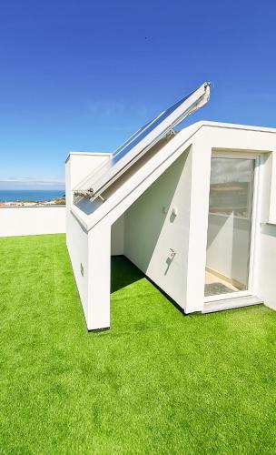 Surrounding environment, Modernes Haus mit spektakularem Meerblick und Pool in Pataias