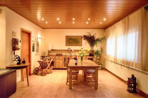  Finca Falguerar, villa rural aislada in Llofríu