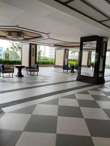 Torre DeManila TaftAvenue KingBed1bedroomBalcony 65InchesTV Rooftop Viewing LunetaPark ManilaOcean ManilaBay US Embassy, Manila (fotografie 11)