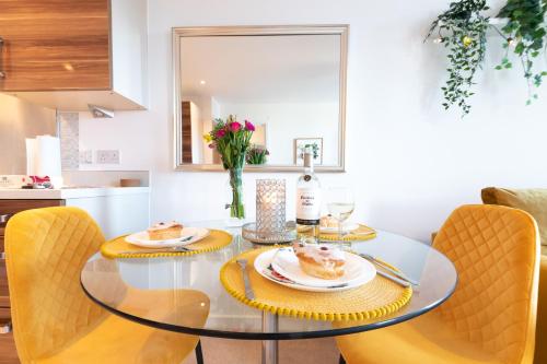 Picture of Amber Apartment Oasis - Your Gateway To Southampton