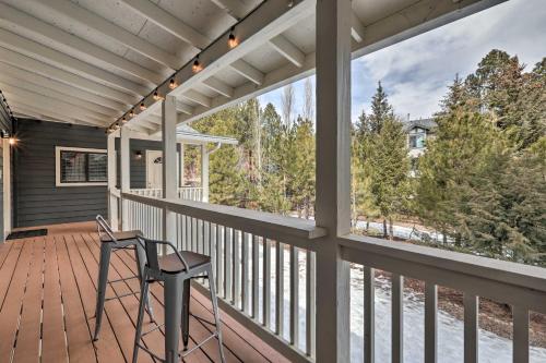 Pet-Friendly Flagstaff Escape with Fenced-In Yard!