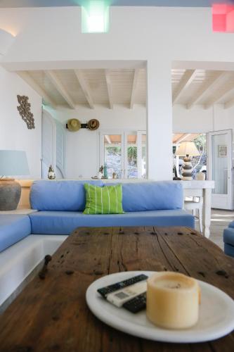 ΑΙΩΡΑ ΑΙΩΡΑ