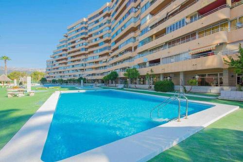 Apartamento en Calpe en 1ª linea de playa. AGUAMARINA