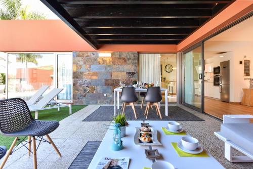 Three-Bedroom Villa image 1