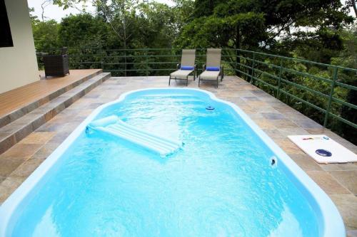 . Tropical Paradise Villa - Beautiful Pool, Surrounded by Nature and Wildlife!