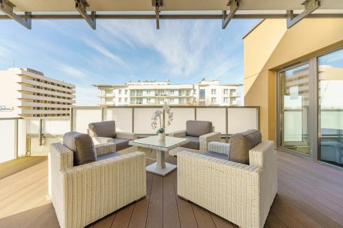 Penthouse Apartment image 10