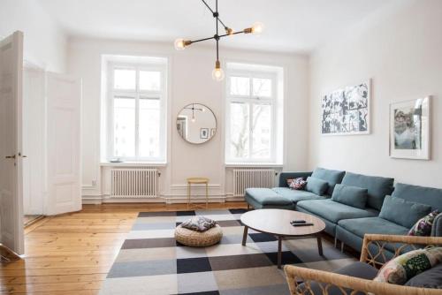 B&B Stockholm - Elegant and light 3 room apartment in SoFo 97sqm - Bed and Breakfast Stockholm