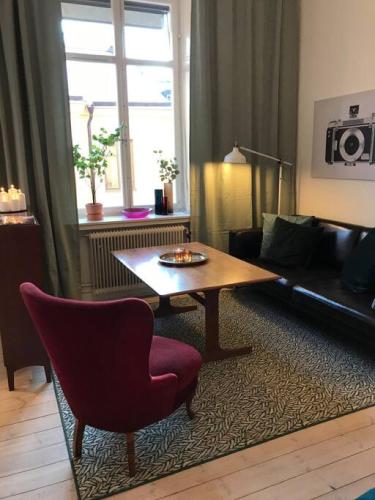 Bohemian and light one room apartment in SoFo 31sqm, Sztokholm (zdjęcie 2)