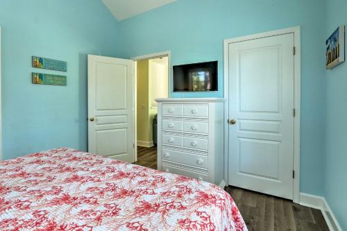 Coastal Hilton Head Beach Retreat with Pool Access! - image 14