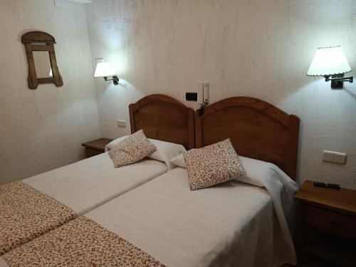 hostal Decerca Prádena