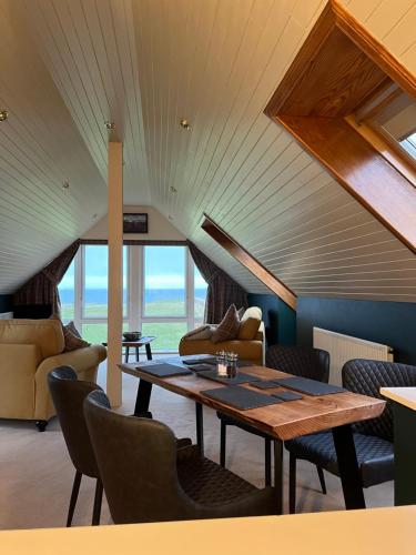 Навколишнє середовище, Pentland view croft with a sea view in Portskerra