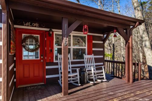 Maple Ridge with Mtn View Fireplace