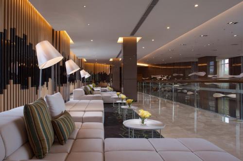 Lobby, Modena by Fraser Zhuankou Wuhan in Zhuankou Economic Development Zone