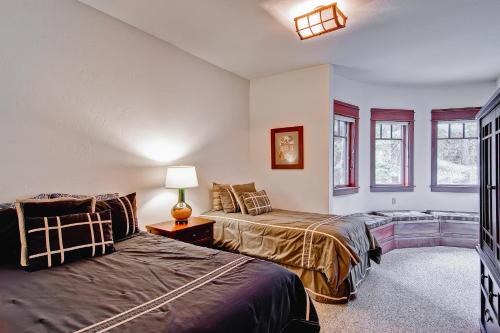 Ahwahnichi Lodge - 3BR/2.5BA - image 12