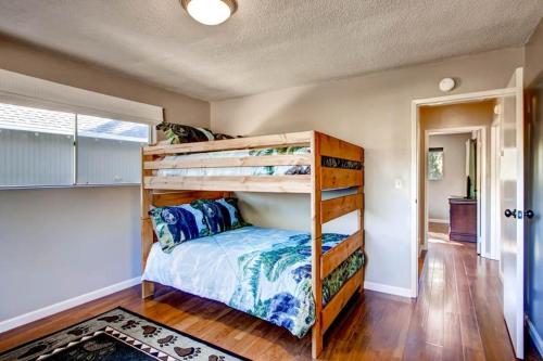 Lazy Bear Lodge - main image