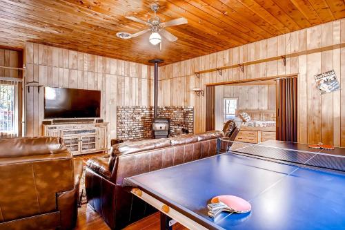Trout Creek Lodge - 3BR/2BA Home - image 25