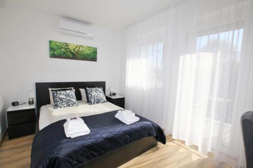Paskal-Lux Family Apartments with free parking - image 2