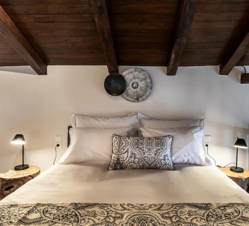 Deluxe Double Room with Balcony and Sea View