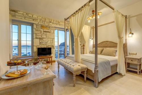 Navalia Hotel Foca Turkey
