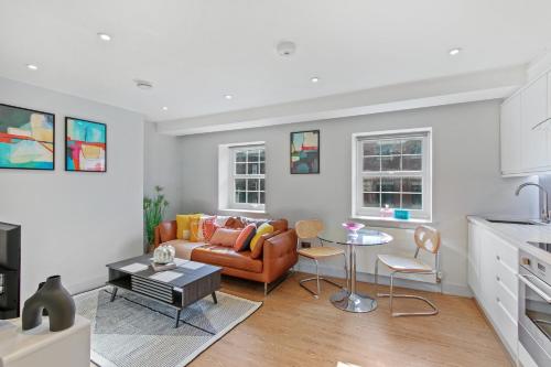 Cleveland Street by Q Apartments - image 6