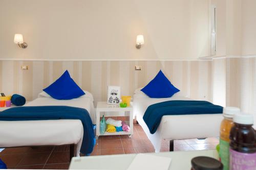 Budget Rooms Des Arts – Rome
