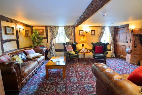 Angmering Manor Hotel - image 2