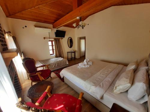 Ali Baba's House - main image