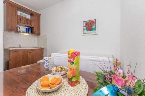 One-Bedroom apartment Standard image 3