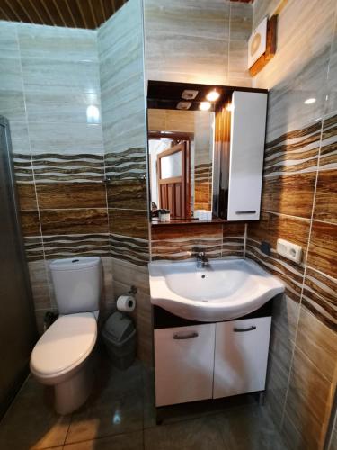 Ali Baba's House - image 9