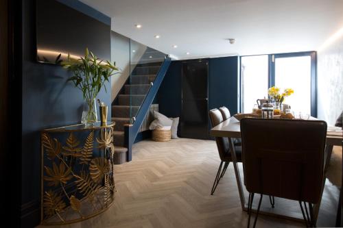 Jewel of Kemptown - luxury townhouse, sleeps 9 gîte à louer Blanch House
