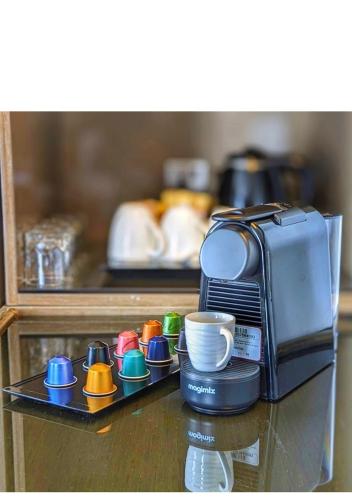 Atrium Hotel Heathrow - image 13