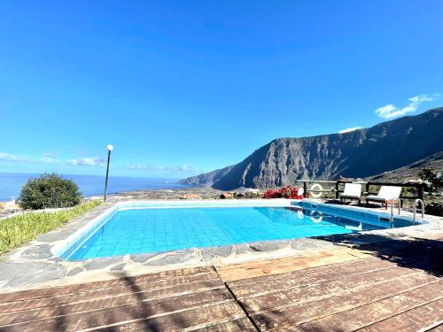 Apartment in a rural house, wonderful ocean view in El Hierro