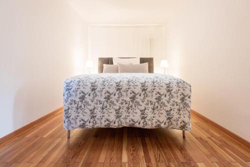 Huber Hof Apartment - main image