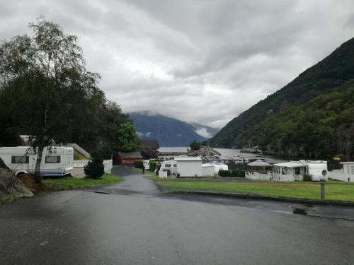 Kyrping Camping - image 8