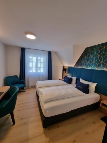 1 queen bed