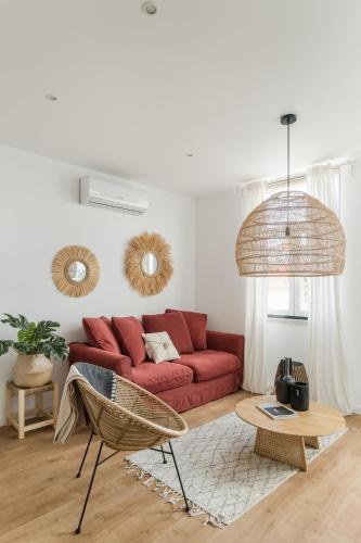 Casa Boma Lisboa - Sunny Apartment with Private Balcony and Panoramic Bridge View - Ajuda I - image 6