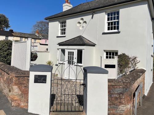 Beautiful Cottage close to the Beach and Shops gîte à louer East Budleigh