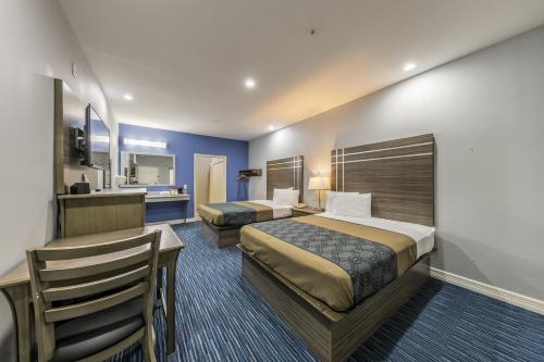 Rodeway Inn & Suites Houston - I-45 North near Spring - image 12