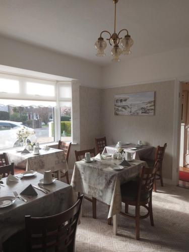 設施, Blackrock Carole Ville Guesthouse in 科克