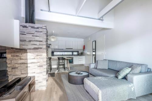 virtuve, Holiday Apartments Suomu Chalet 14 A & B in Tonkopuro