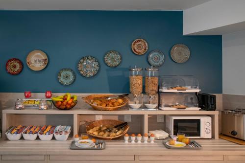 Bristol Nice - image 13