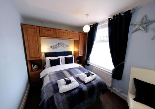Small Double Room room in Toulson Court