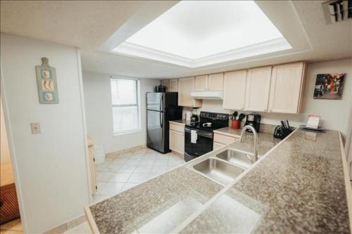 Saida I Condos S1306 - image 10