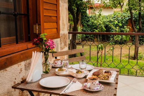 Zemira Garden Hotel - Hôtel - Antalya