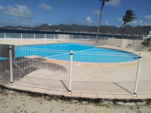 Tekila Beach, appt-condo au bord de mer a Baie Nettle, Saint-Martin SXM