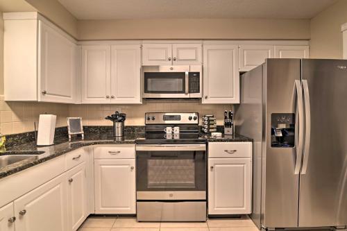 Lovely Lakeland Home Less Than 2 Mi to FSC and Lake! in Lakeland, USA