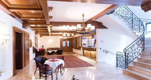 Előcsarnok, Hotel Gumberger GmbH Garni in Neufahrn bei Freising