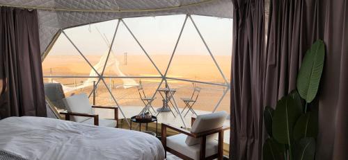 Balcony/terrace, Starry Domes Desert Camp in A'Sharqiyah Sands (Wahiba)